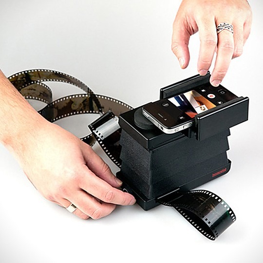 ▷ Mobile Photo Negative Scanner - The Geek Theory